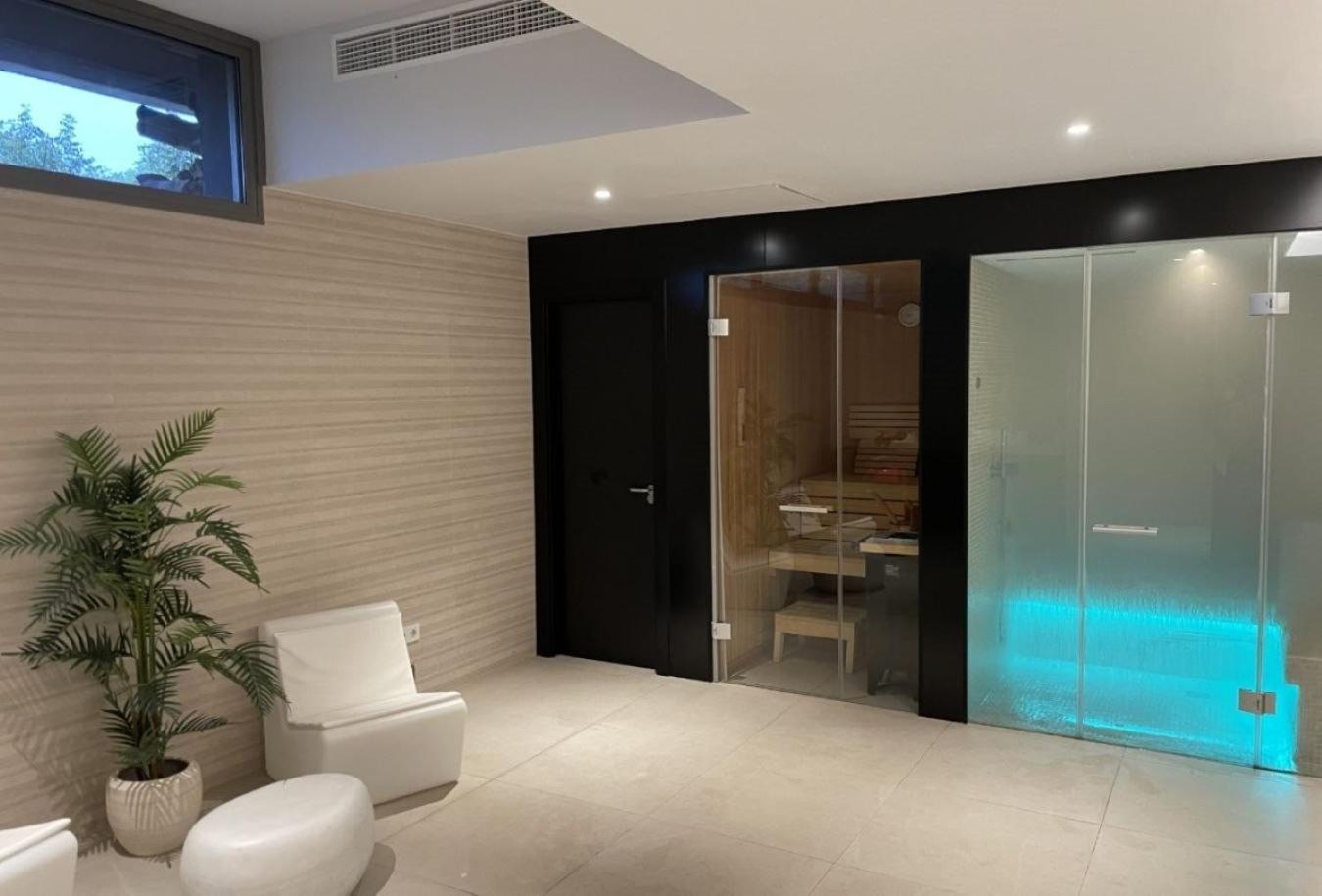 Vivi Homes - Elies House Pool, Gym, Spa & Sea View El Faro Exterior photo