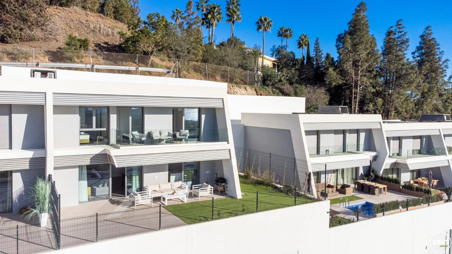 Vivi Homes - Elies House Pool, Gym, Spa & Sea View El Faro Exterior photo